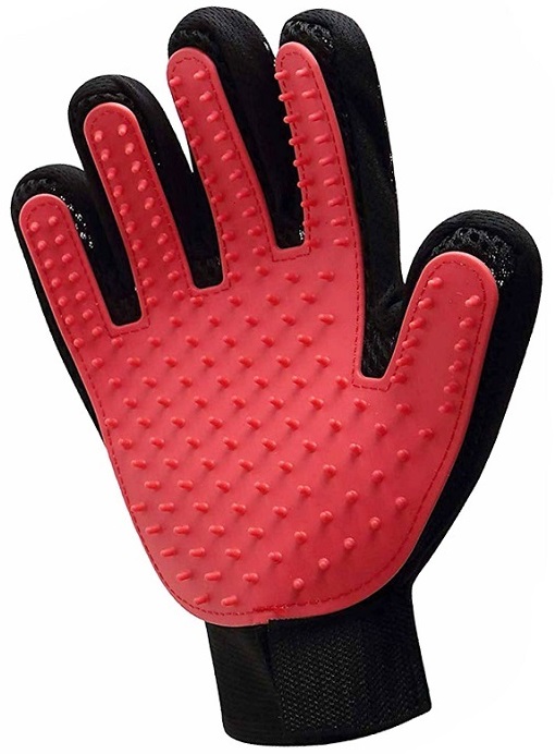 Перчатка резиновая для груминга домашних животных